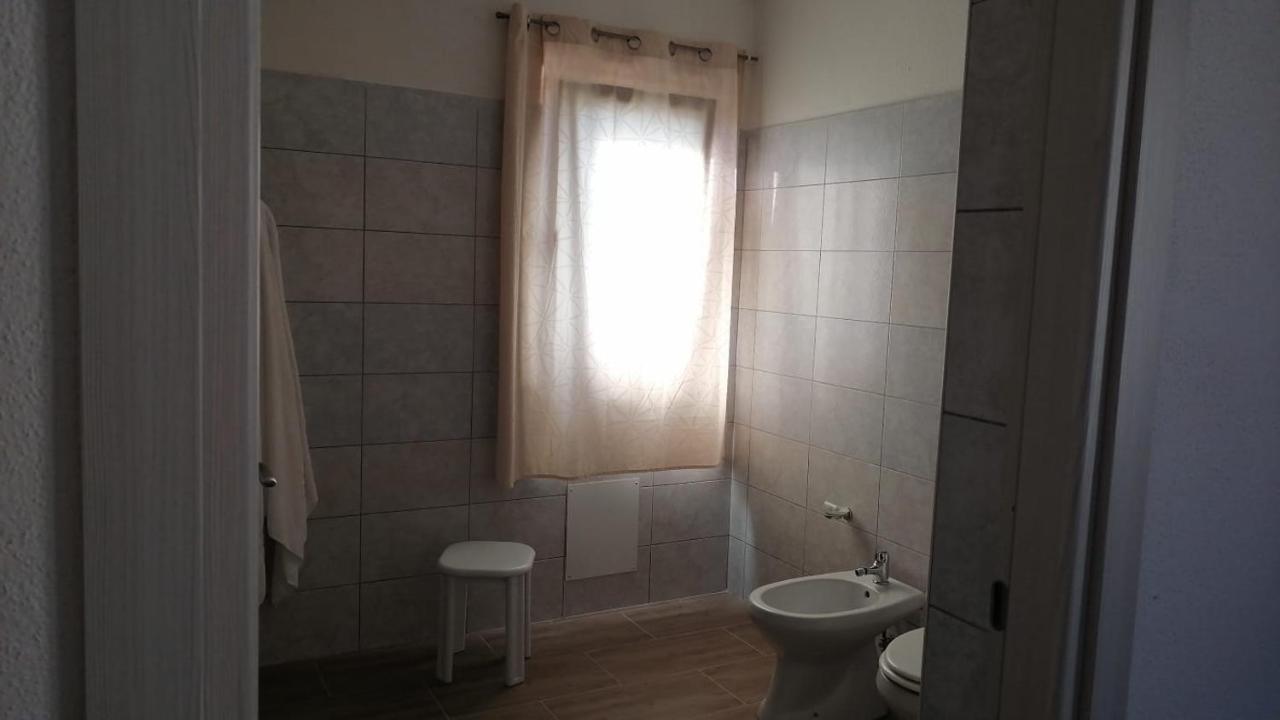 Affittacamere Sos Ninnitteddos Torpè Exterior foto